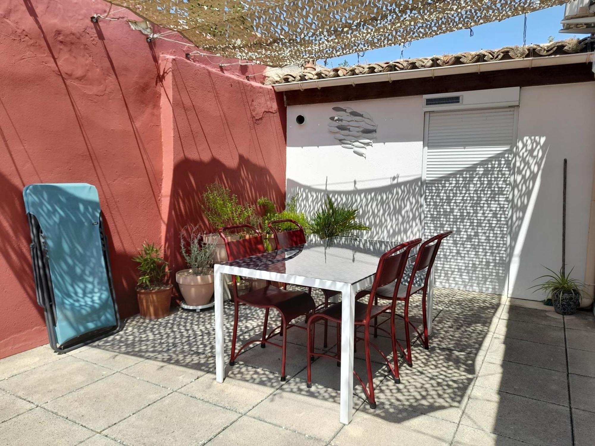 דירות וזון-לה-רומיין Grande Terrasse Et Vue Sur Le Site Antique מראה חיצוני תמונה